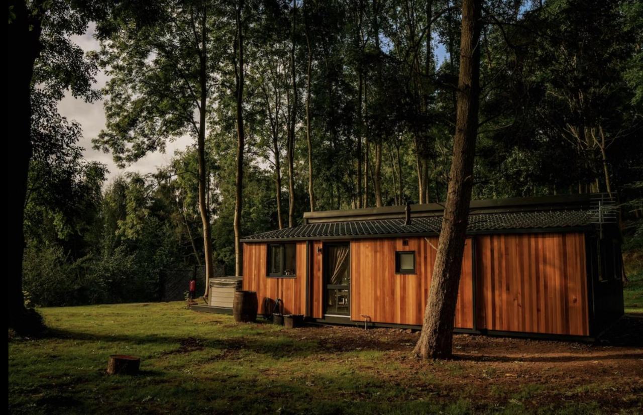 Riverside Cabins Shrewsbury Exterior photo